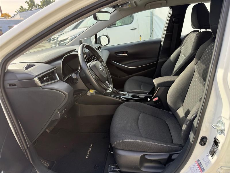 Toyota Corolla 1,5 Comfort, Automat - fotka 8 z 17