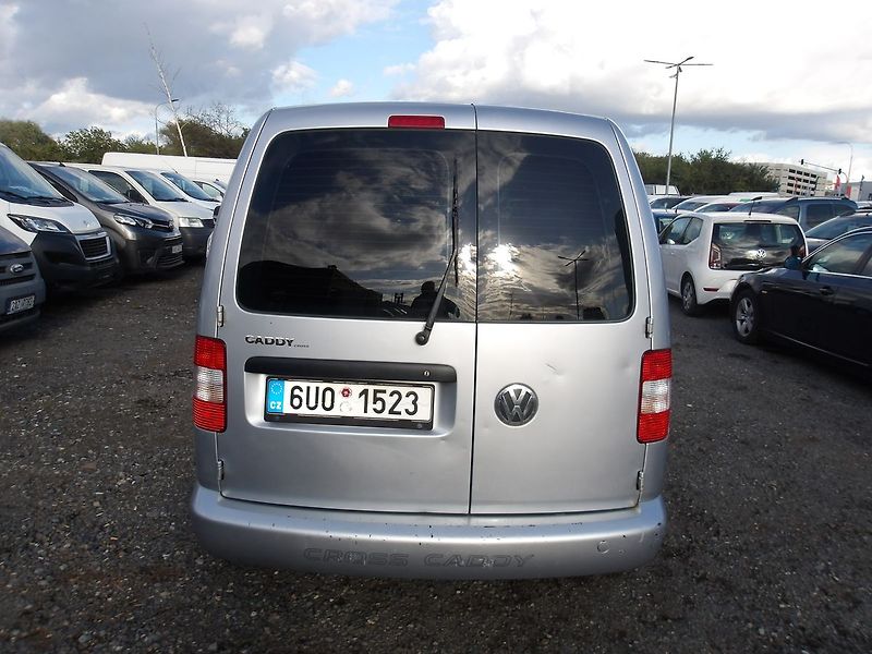 Volkswagen Caddy 1,4i ČR 5 MÍST NOVÉ BRZDY ! - fotka 7 z 26