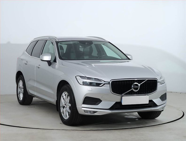 Volvo XC60 (2019) D4 - fotografie inzerátu