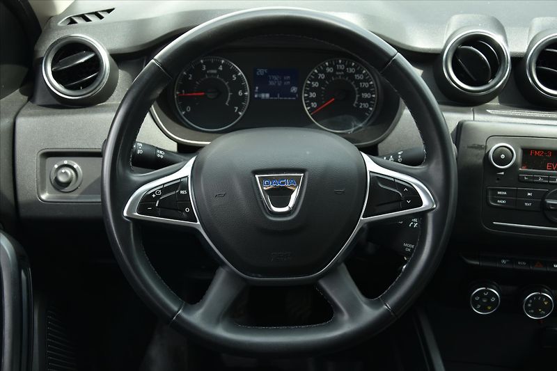Dacia Duster 1.0TCe 74kW SERVIS. KN. DPH ČR - fotka 15 z 22