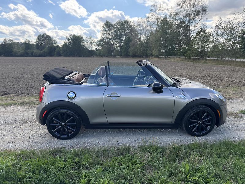 Mini Cooper S (2016) 2.0 S 1.MAJITEL.SERVIS - fotka 30 z 40