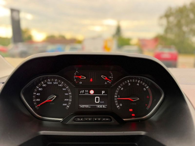 Peugeot Rifter GTline LONG 1.5BHDi 130 EAT8, - fotka 3 z 28