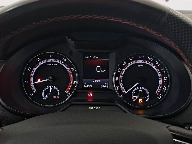 Škoda Octavia (2018) RS 2.0 TSI, Kůže, Navi - fotka 11 z 19