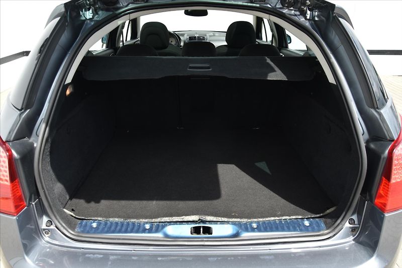 Peugeot 407 2.2 HDI 125kW PANORAMA ČR - fotka 12 z 22