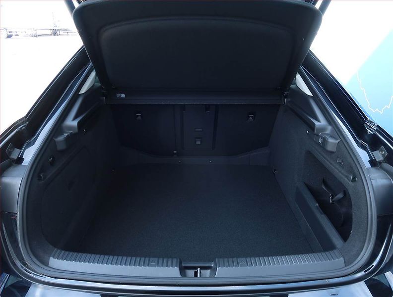 Škoda Superb (2024) 2.0 TDI - fotka 14 z 30