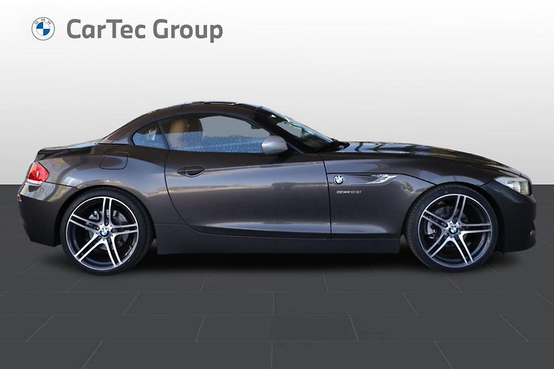 BMW Z4 sDrive 23I - fotka 6 z 30