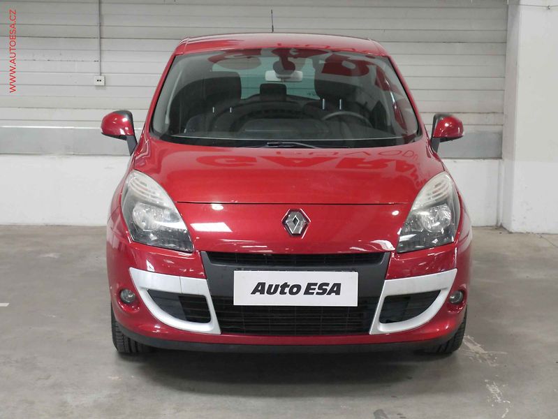 Renault Scénic (2010) 1.4, Tempomat - fotka 2 z 18