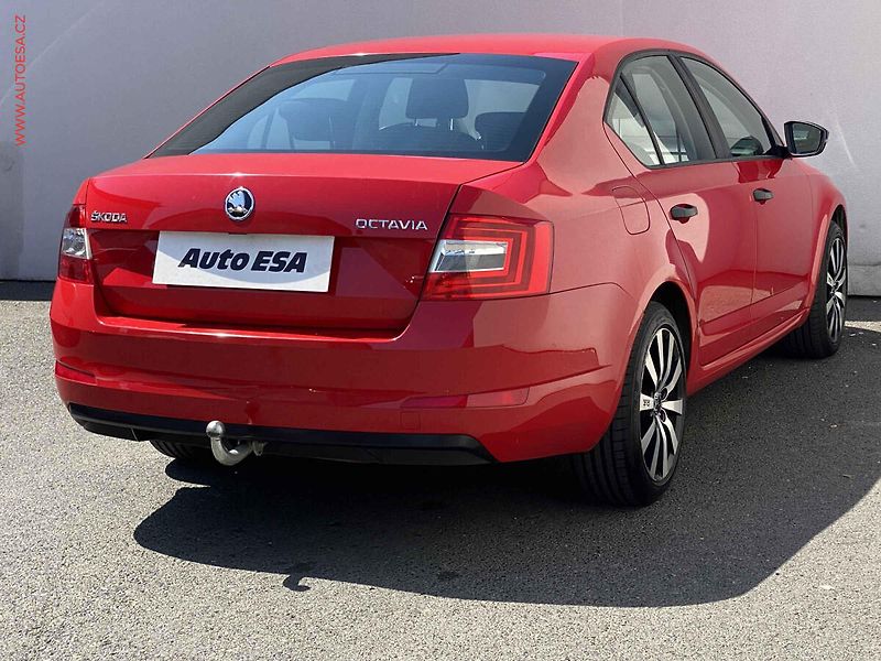 Škoda Octavia (2015) 1.6TDi, ČR, AC, tažné - fotka 4 z 15
