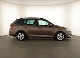 Škoda Fabia (2021) Style 1.0 TSI, Automat - náhled 6