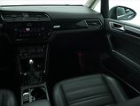 Volkswagen Touran (2019) Highline 1.5 TSI - náhled 8