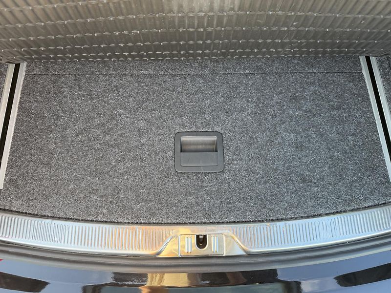 Škoda Superb (2014) 2,0TDI 125kW DSG ELEGANCE - fotka 69 z 81