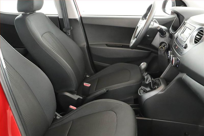 Hyundai i10 (2018) Classic 1.0 - fotka 7 z 13