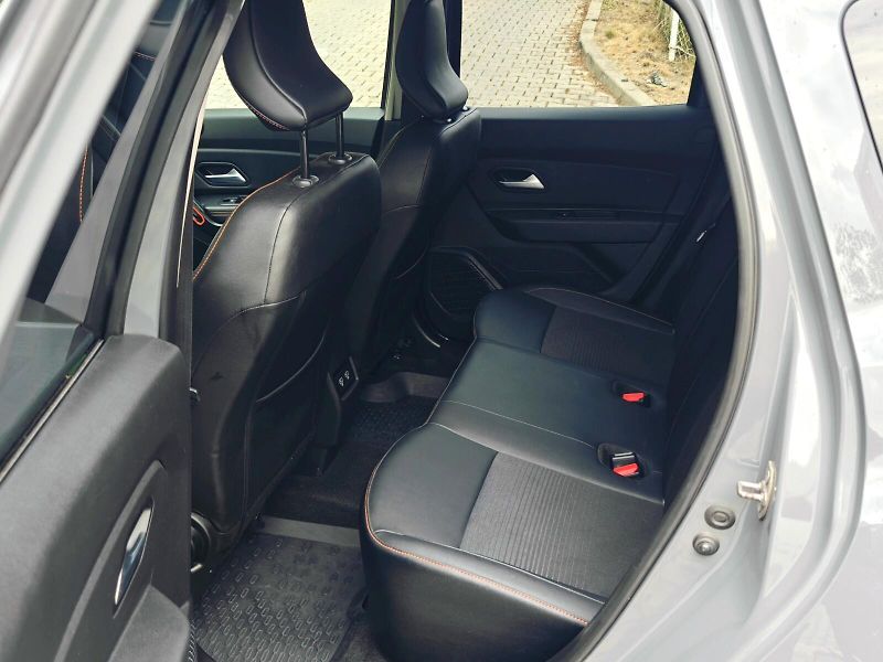 Dacia Duster (2022) 1,0 TCe 74 kW Extreme LPG - fotka 14 z 41