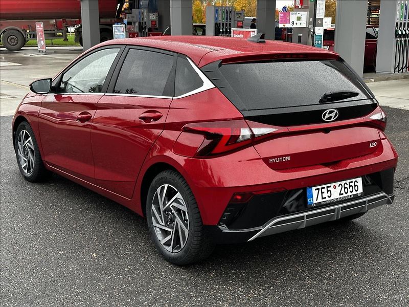 Hyundai i20 1,0 T-GDI STYLE DCT - fotka 4 z 12