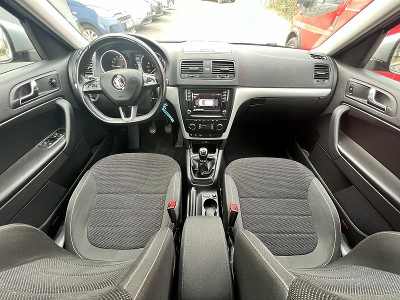 Škoda Yeti 2.0TDi 81kw OUTDOOR AMBITION - fotka 19 z 44