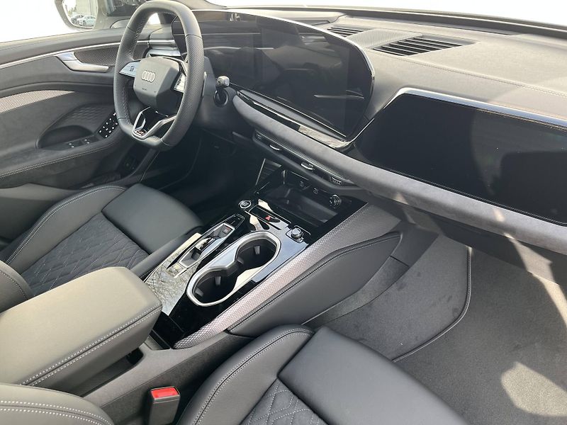 Audi A6 e-hybrid Quattro 2,0TFSI - fotka 11 z 24