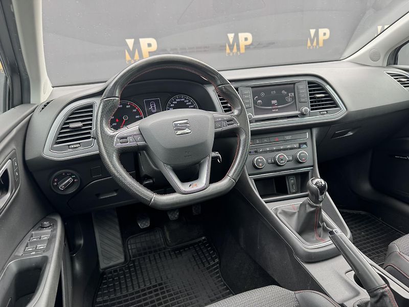 Seat Leon (2016) 1.4TSi 92kW MAN FR, PANO 1.Maj - fotka 12 z 45