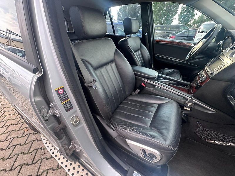 Mercedes-Benz Třídy M (2005) 320 3,0CDI 165KW JINÝ MOTOR - fotka 34 z 39