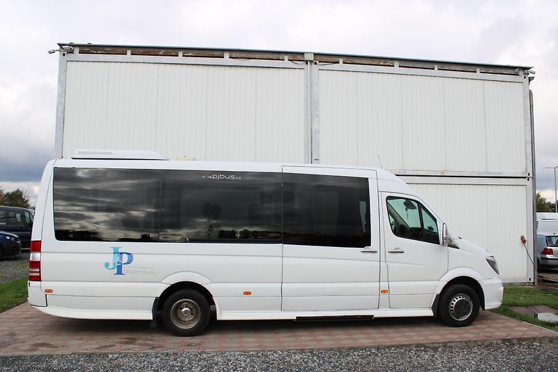 Mercedes-Benz Sprinter 519 CDI 21 Míst - fotka 3 z 28