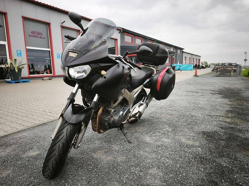 Yamaha TDM 900 (2003) - fotka 10 z 16