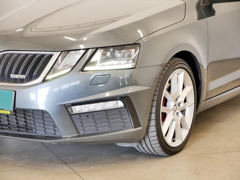 Škoda Octavia - fotka 9 z 30