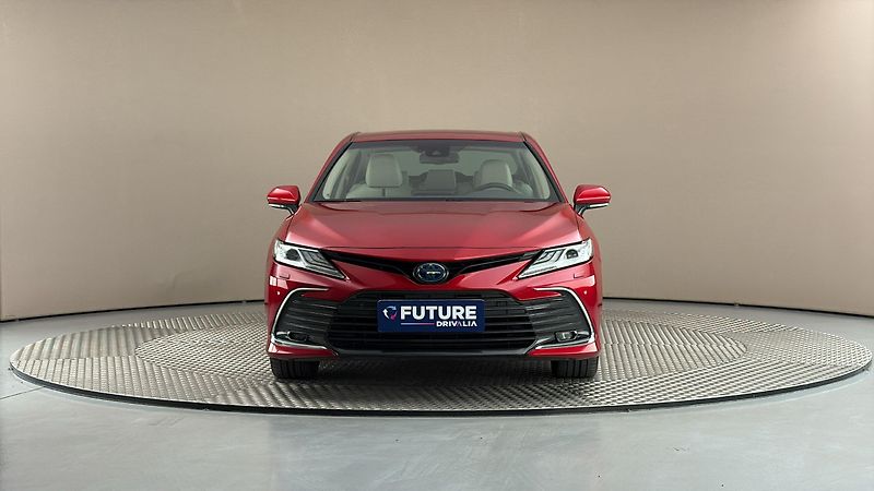 Toyota Camry 2.5 Hybrid AUT Executive - fotka 3 z 28