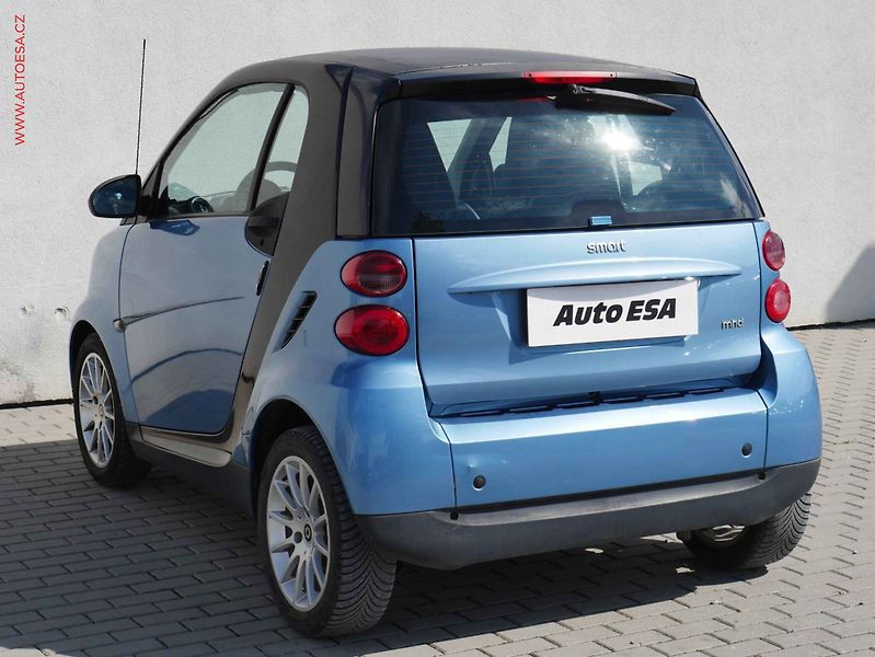 Smart Fortwo (2012) 1.0i, AT - fotka 6 z 12