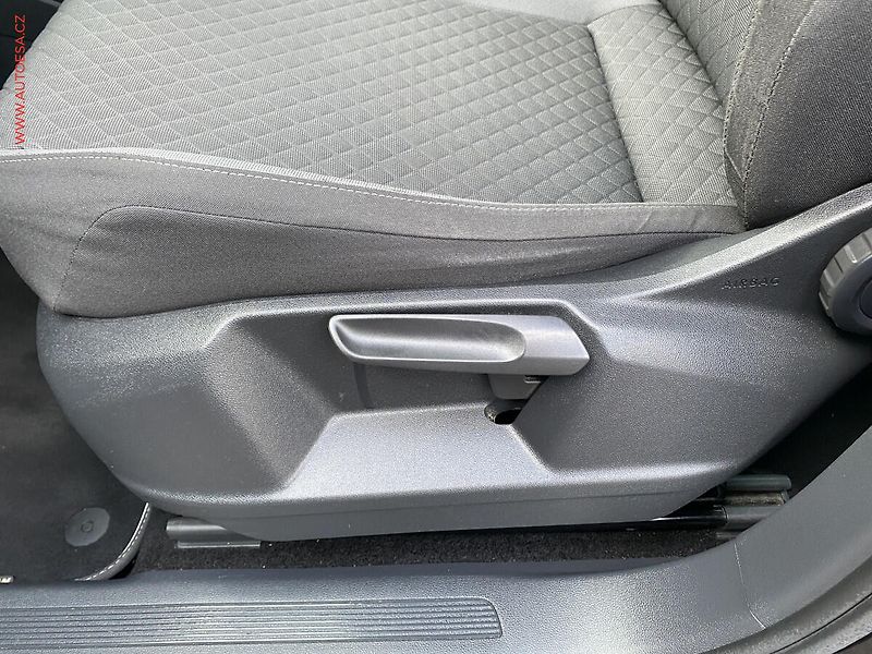 Volkswagen Tiguan (2019) 1.4 TSi, Comfortline, DSG - fotka 14 z 18