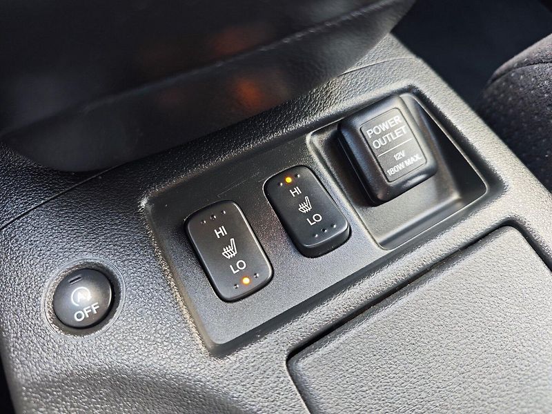 Honda CR-V (2013) 2.0 i-VTEC Comfort 2WD - fotka 27 z 38