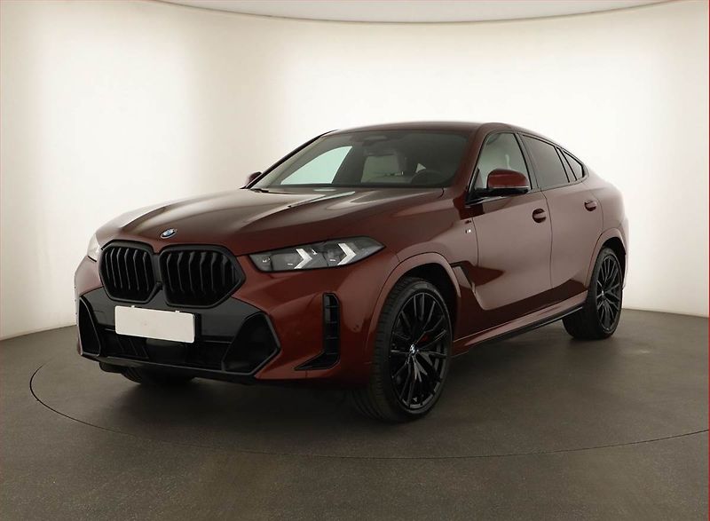 BMW X6 (2025) xDrive30d, M PAKET, VZDUCH - fotka 2 z 20