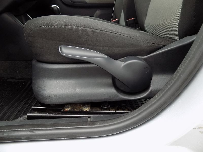 Škoda Fabia (2013) 1.2TSi/Klimatizace/ - fotka 21 z 29