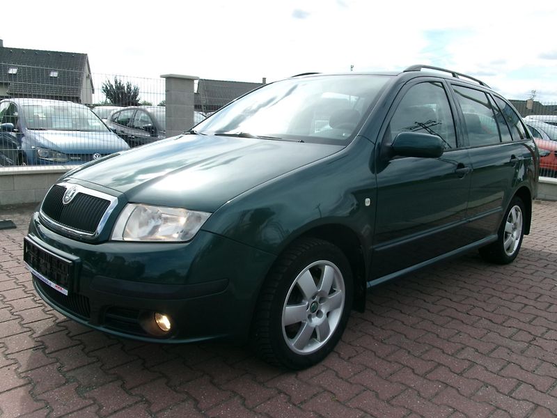 Škoda Fabia (2006) 1,4 16V KLIMA TAŽNÉ ALU - fotka 2 z 24