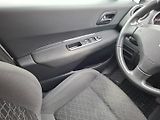 Peugeot 3008 (2016) 1.6HDI 80kW AUT -SERVISOVÁNO! - náhled 12
