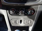 Dacia Sandero (2014) 1.2i, 1.maj,ČR, AC - náhled 13