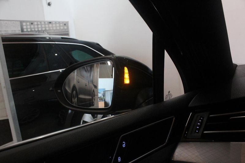 Volkswagen Passat (2020) 2.0TDI DSG Display Matrix - fotka 36 z 36