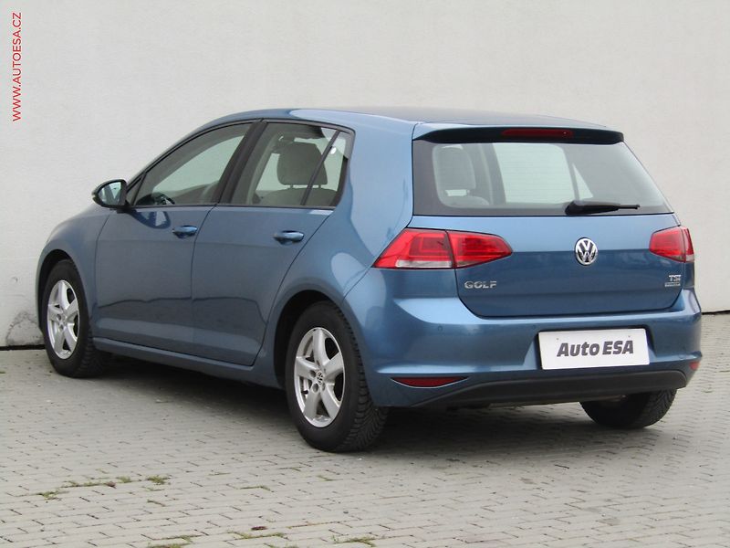 Volkswagen Golf (2013) 1.2 TSi, AC, park.asist - fotka 6 z 16
