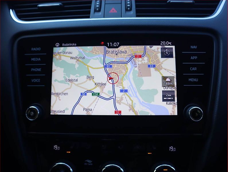 Škoda Octavia (2019) 2.0 TDI, 4X4, Automat, Navi - fotka 13 z 22
