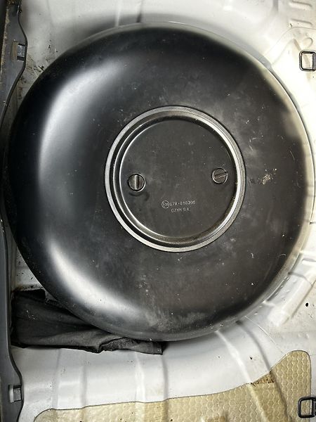 Hyundai i20 1.3 /63kW - fotka 16 z 16