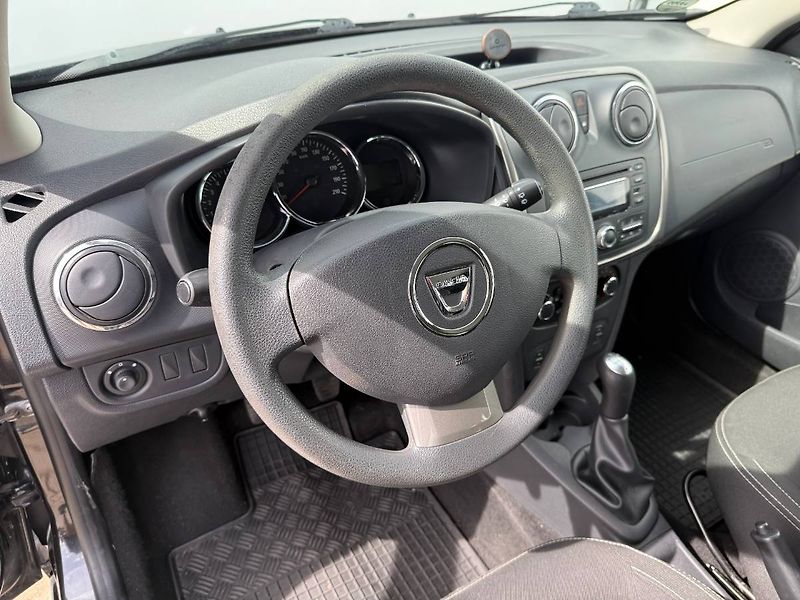 Dacia Logan (2013) 1.2 SCe 55 kW Arctica - fotka 8 z 22