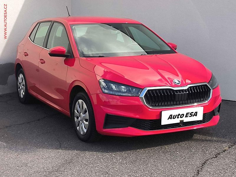 Škoda Fabia (2023) 1.0 TSi, 2.maj, LED, AC - fotografie inzerátu