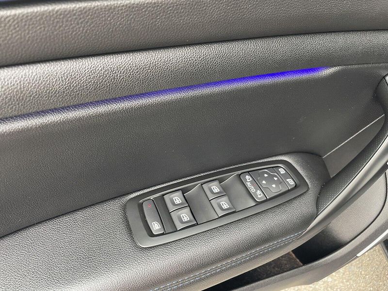 Renault Mégane (2018) GT Energy TCe205 EDC - fotka 24 z 28
