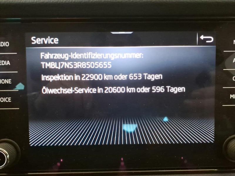 Škoda Kodiaq 2,0 TDI STYLE TAŽNÉ - fotka 14 z 14