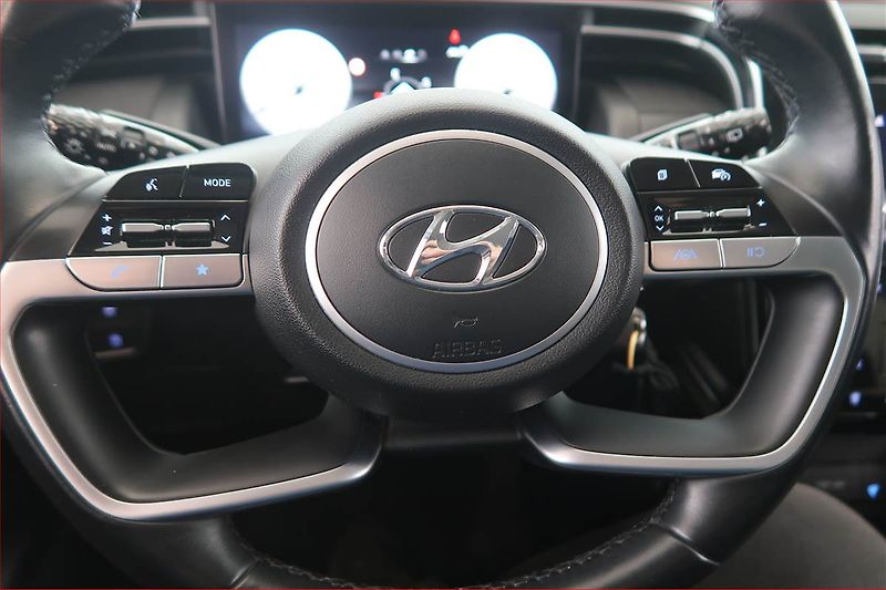 Hyundai Tucson (2021) 1.6 T-GDI - fotka 14 z 17