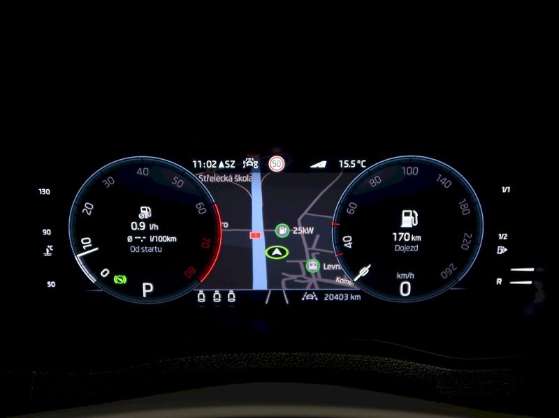 Škoda Karoq (2025) TOP SELECTION 1.5TSI 110KW DSG - fotka 17 z 41