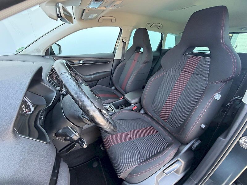 Škoda Karoq (2020) 1.5 TSI 110kW DSG Style - fotka 6 z 35