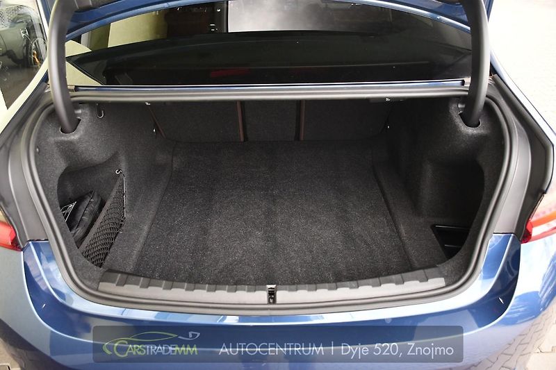 BMW Řada 3 320D xDrive TAŽNÉ ČR 1.M - fotka 50 z 57