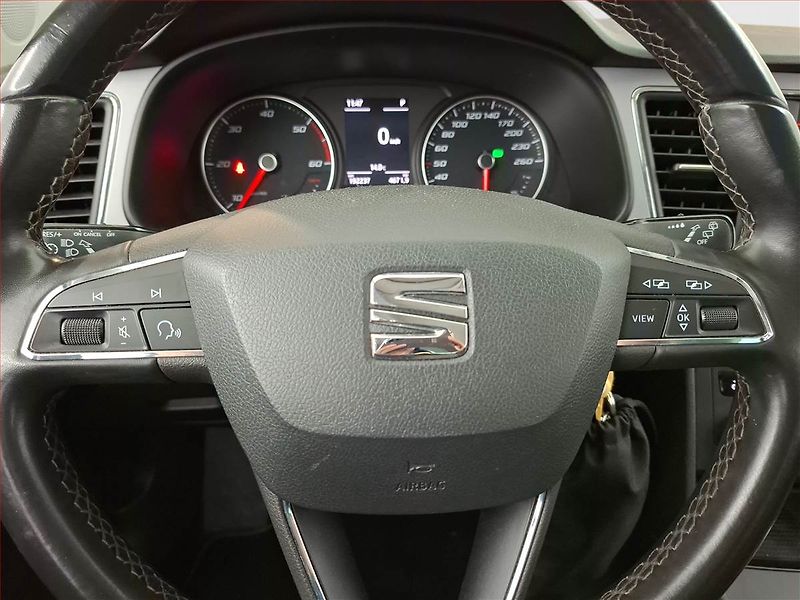 Seat Leon (2019) 1.6 TDI, Automat - fotka 16 z 17