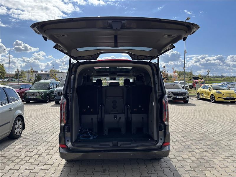 Ford Tourneo Custom 2,5 PHEV 171kW Titanium X L1 - fotka 12 z 59