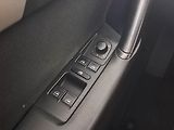 Volkswagen Passat (2011) 2.0 TDI, Navi, Vyhř. sedaček - náhled 15
