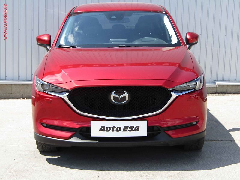 Mazda CX-5 (2017) 2.2D 4x4, ČR, AT, navi - fotka 2 z 22